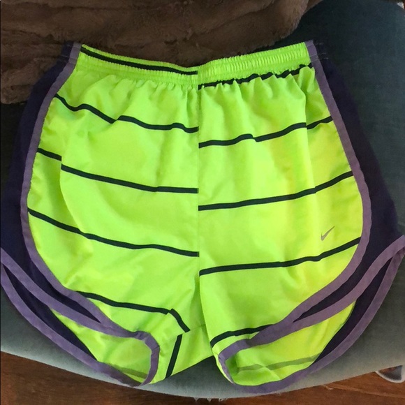 Nike Dri-fit shorts - Picture 2 of 3